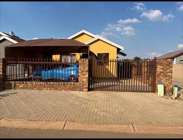2 BEDROOM HOUSE FOR SALE IN SOSHANGUVE VV